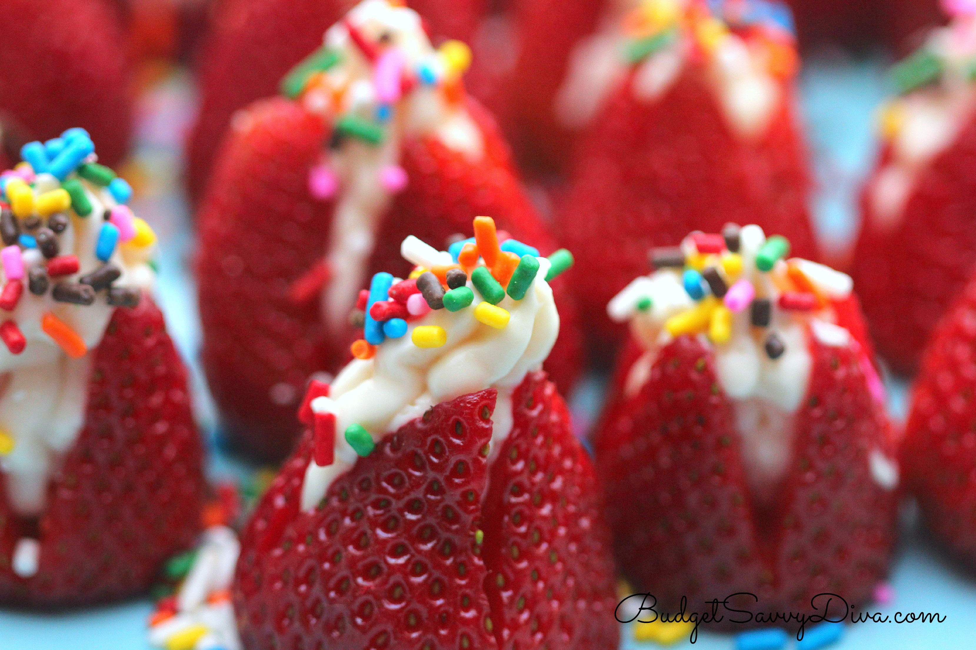 Cheesecake-Stuffed Strawberries Recipe | Budget Savvy Diva